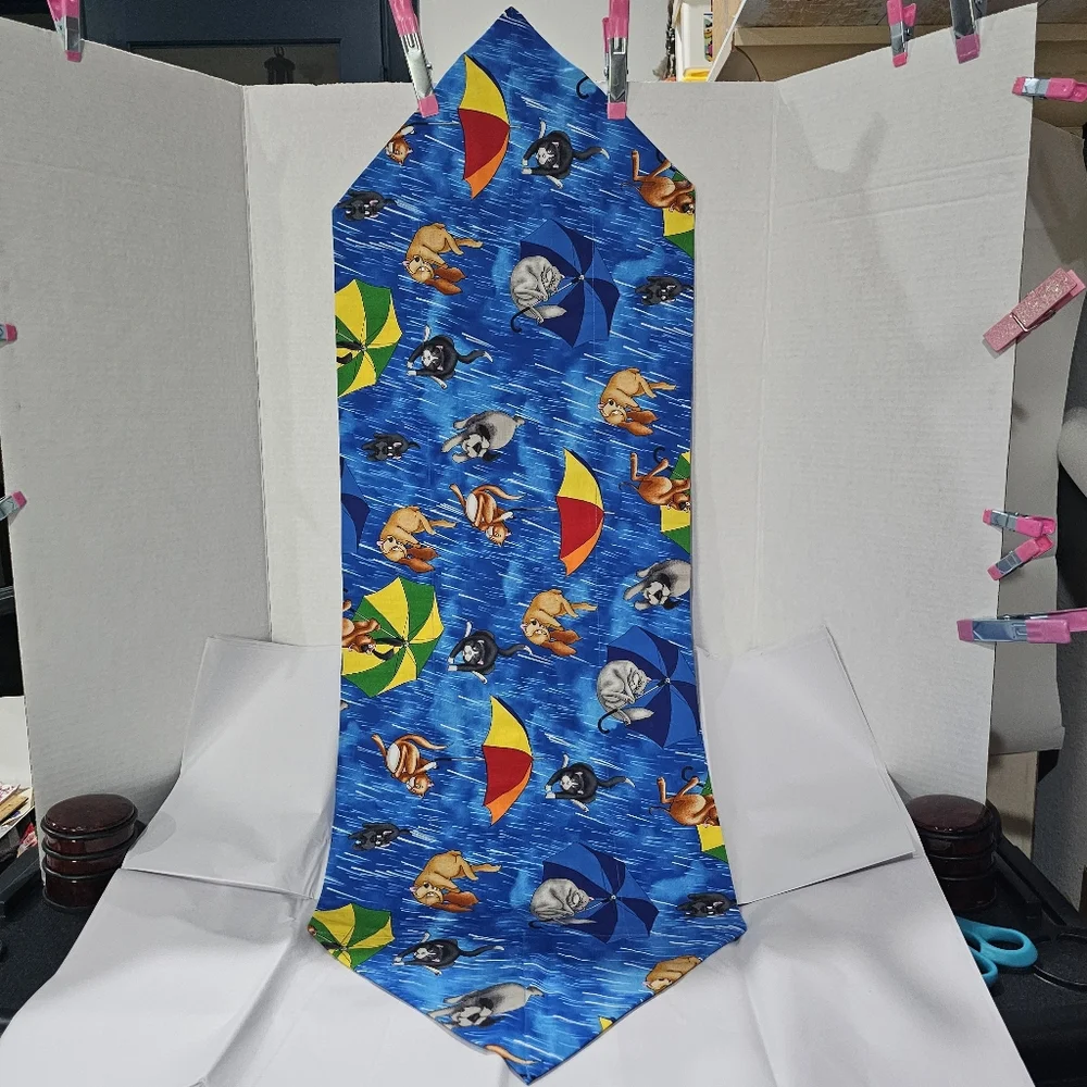 Raining Cats & Dogs Table Runner Home Decor Pets